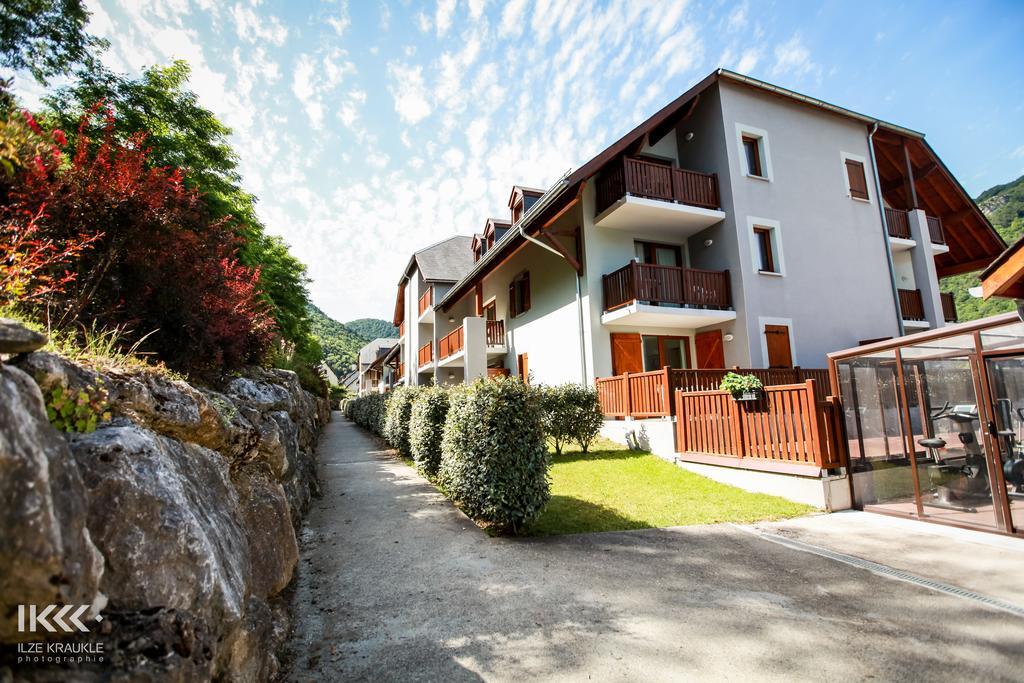 Residence Balcons De La Neste アロー エクステリア 写真